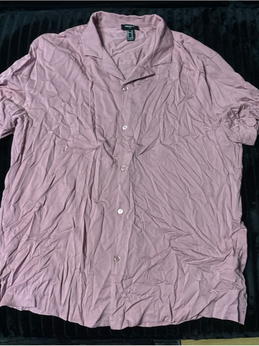 Forever 21 Men's Short-Sleeve Button-Up Shirt in Dusty Rose